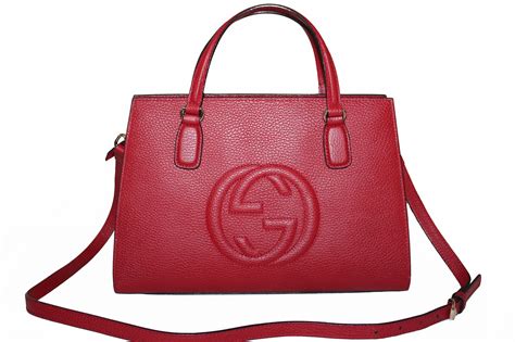 red gucci shopping bag